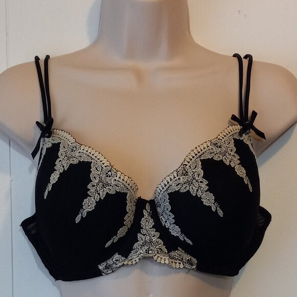 delicates Other - Black Lace and Rhinestones Bra 38C